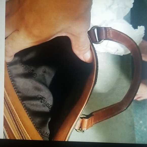 FOSSIL PATCHWORK LEATHER PURSE - Picture 6 of 17